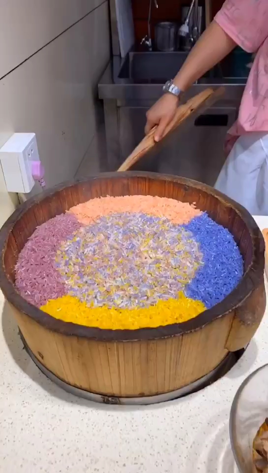 摆摊创业,七彩饭团,想做可撩