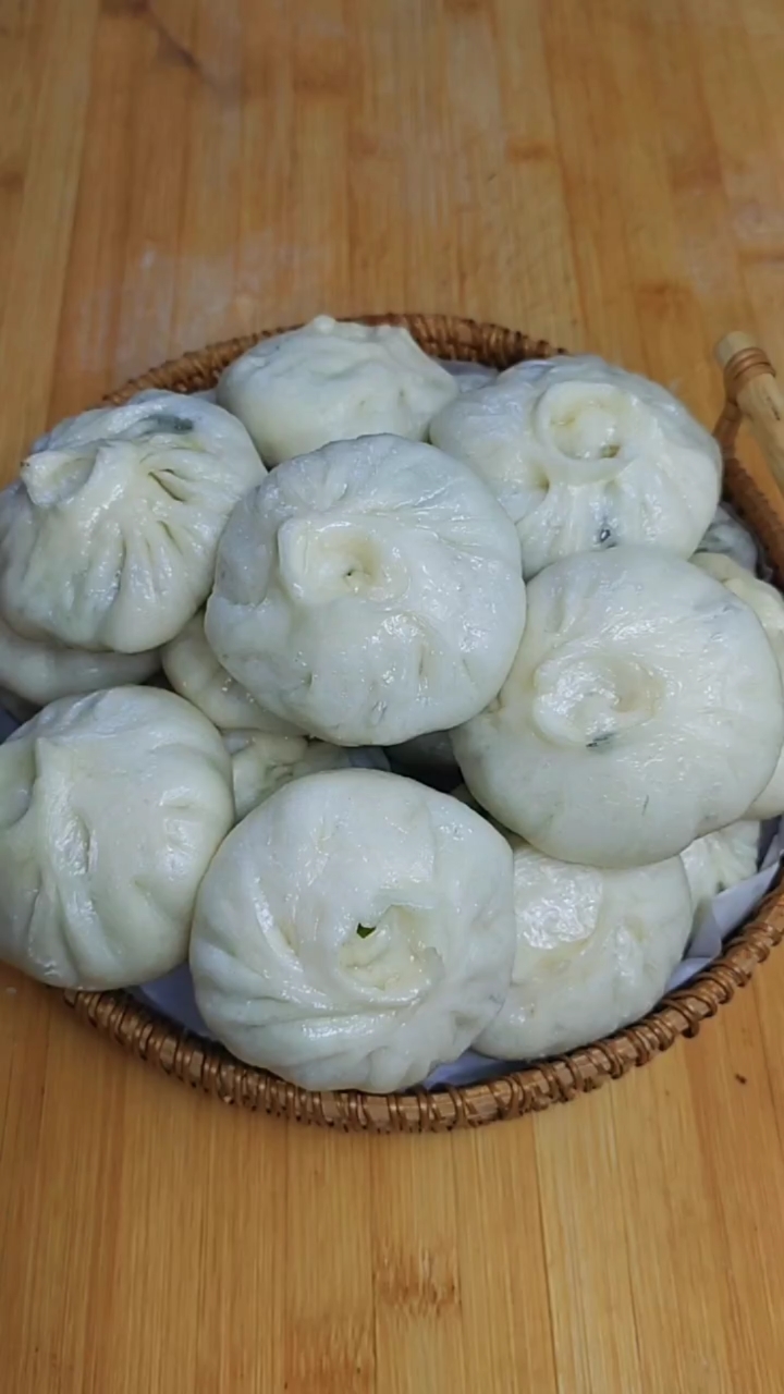 做法简单,又好吃的素馅小包子