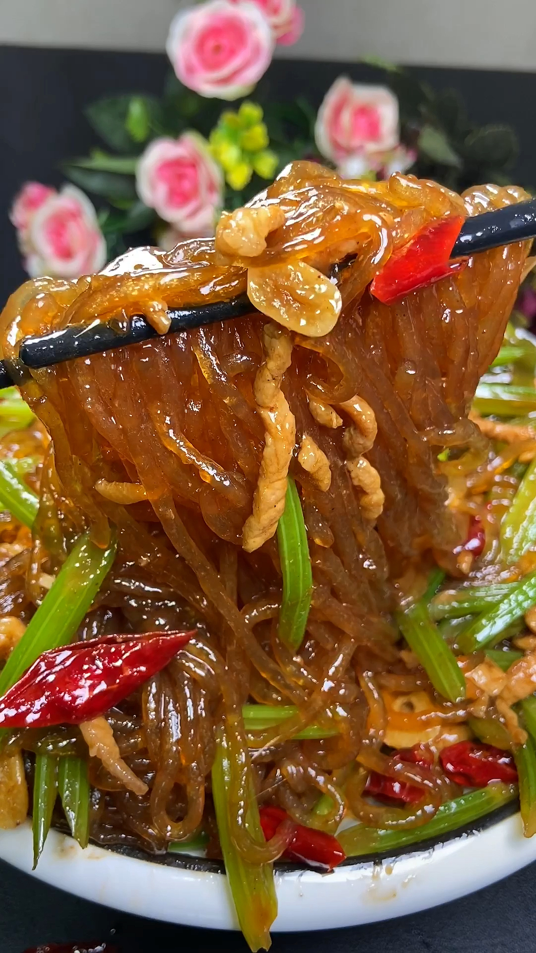 #夏食记#芹菜炒粉条