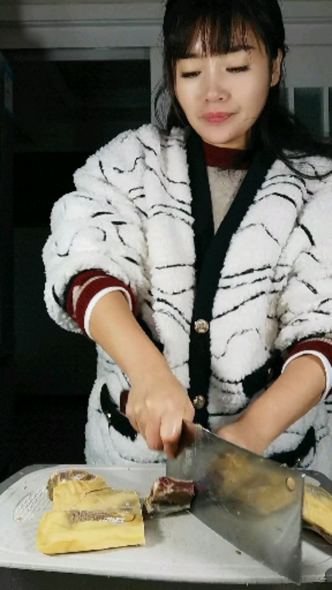 #深夜放毒#腊鸭焖藕