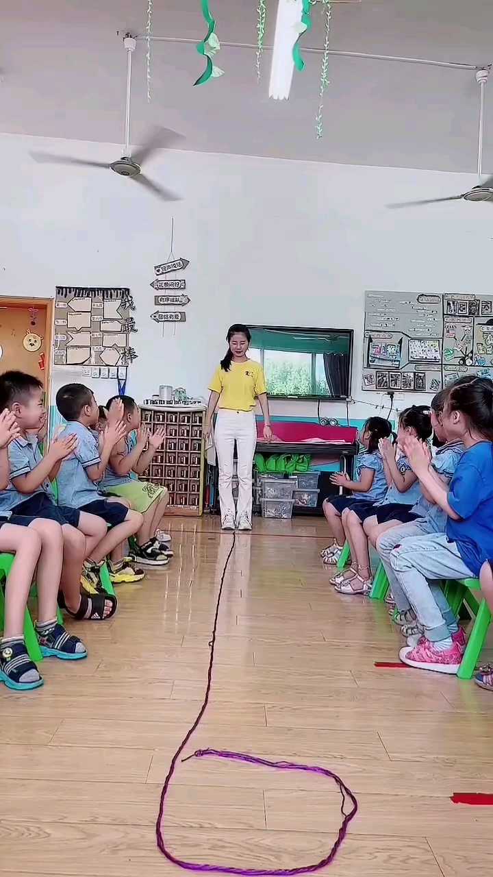 小鱼老师又一个亲子作品之“时装走秀”苏州小海龟幼儿园最美幼师