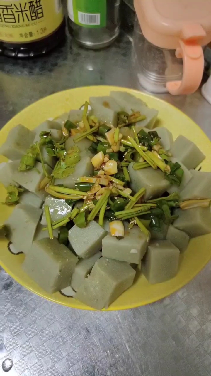 #素食更健康#【清热解暑绿豆粉】清清凉凉绿豆粉,凉拌解暑又好吃,动动小手做起来吧～