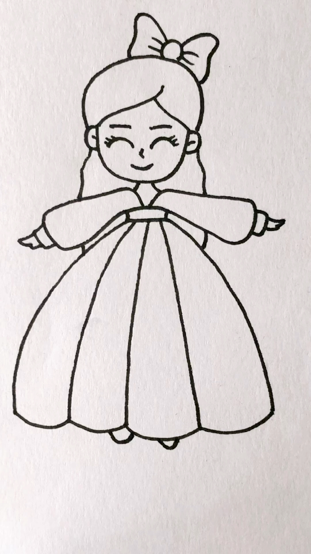 画穿民族服装的小女孩#简笔画