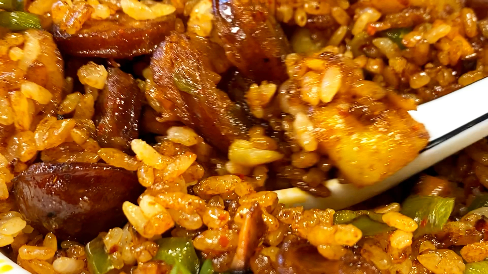 #四川腊肠#谁发明的腊肉炒饭我干了两碗