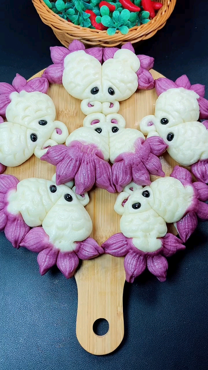 过年做鱼馒头,寓意年年有鱼