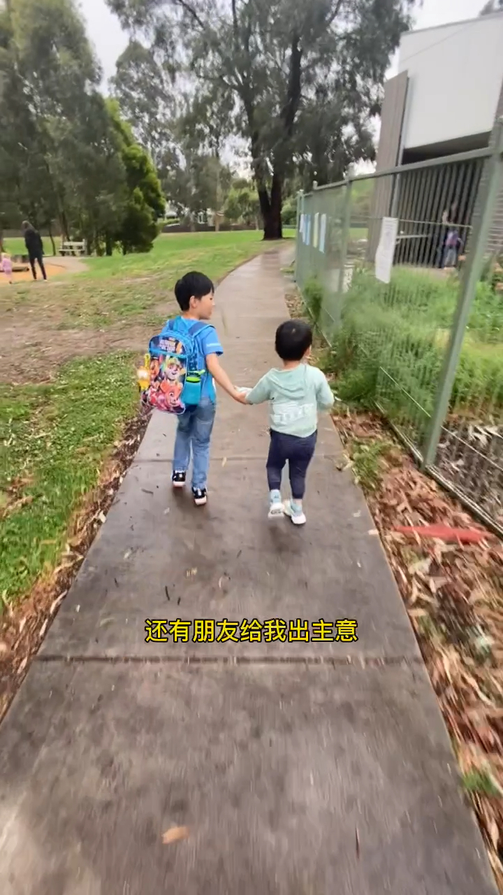 #风味人间#澳洲幼儿园的饭盒风波,一波又一波。