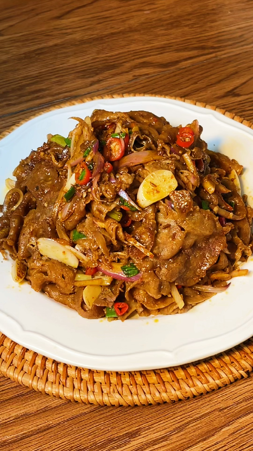 #在家做个拿手菜#羊肉卷除了吃火锅,这样做入味又好吃