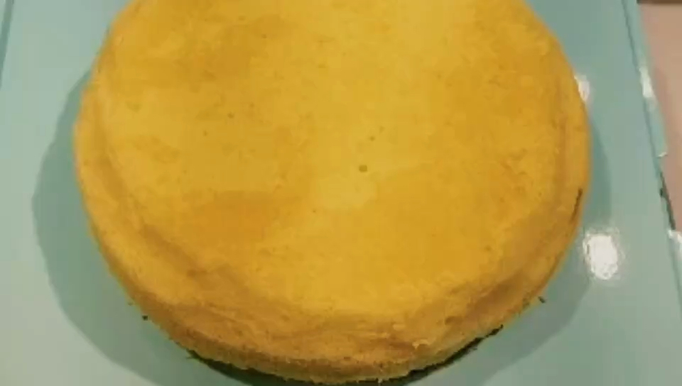#愚人节#[爱心]今日份生日蛋糕课程：巧克力低落吃鸡款蛋糕制作过程、[玫瑰]