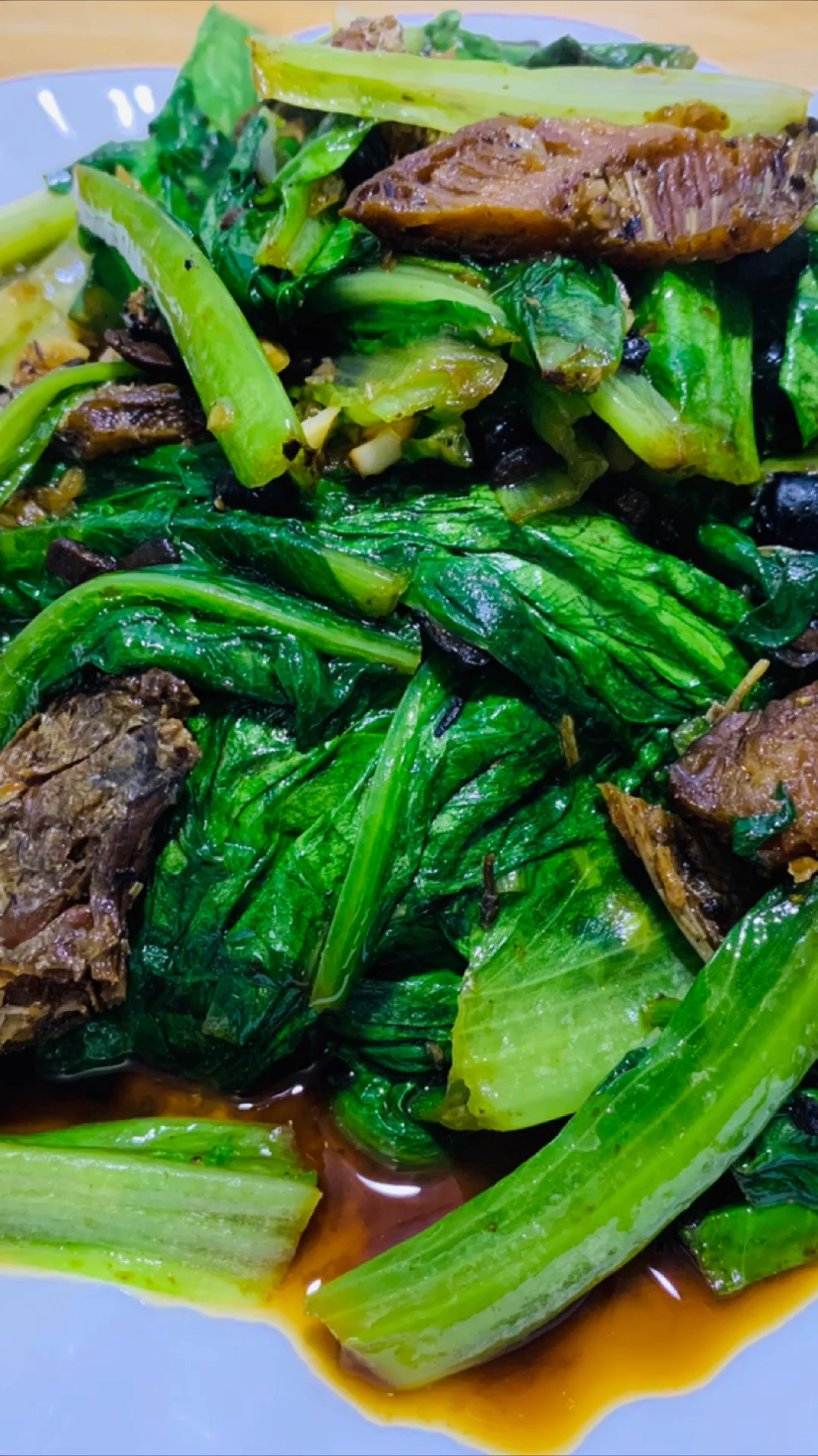 #美食#鲮鱼油麦菜的做法,鲜香脆嫩,营养好吃又下饭!
