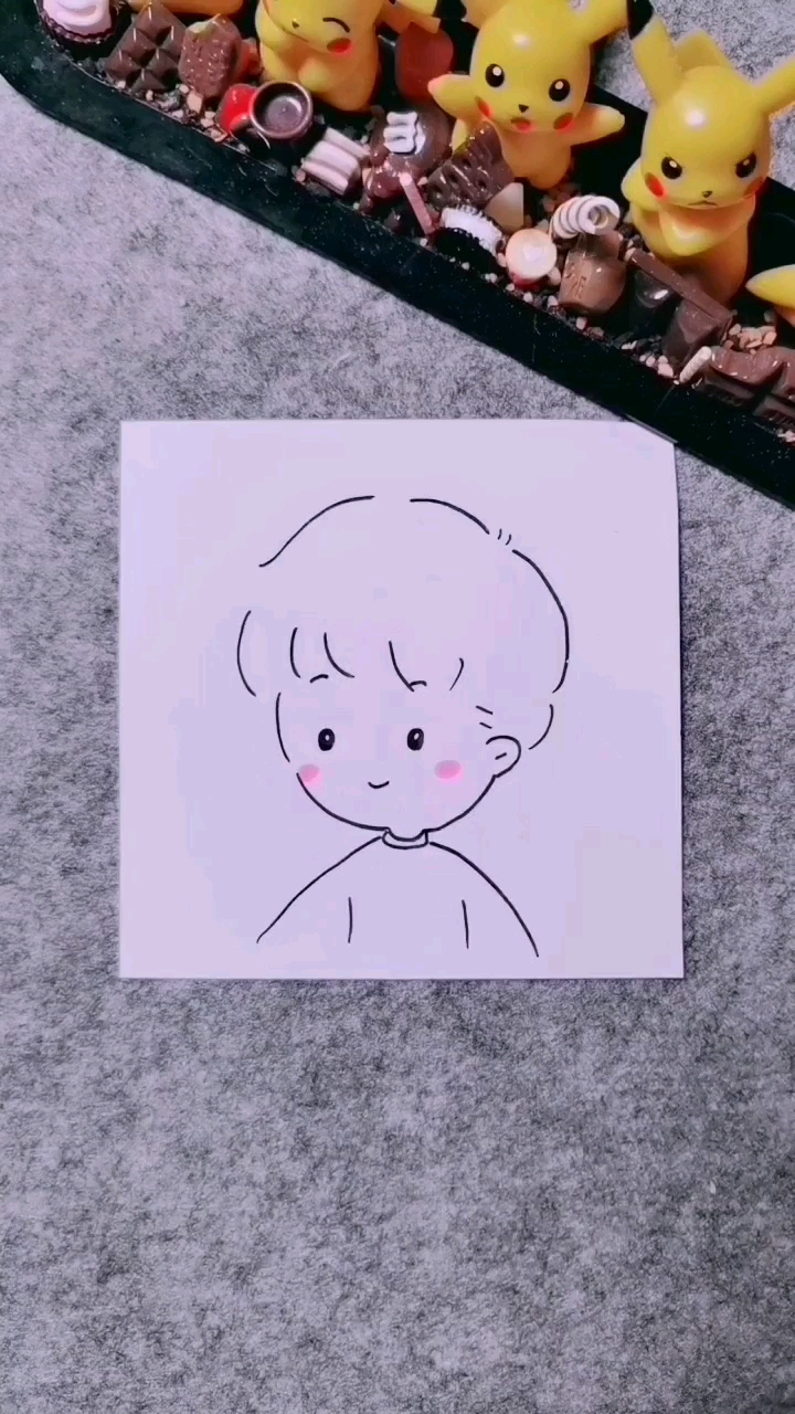 可爱男孩头像简笔画