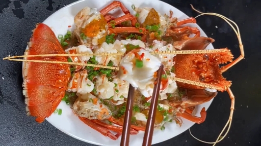 粉丝蒸龙虾教程,好吃又好看