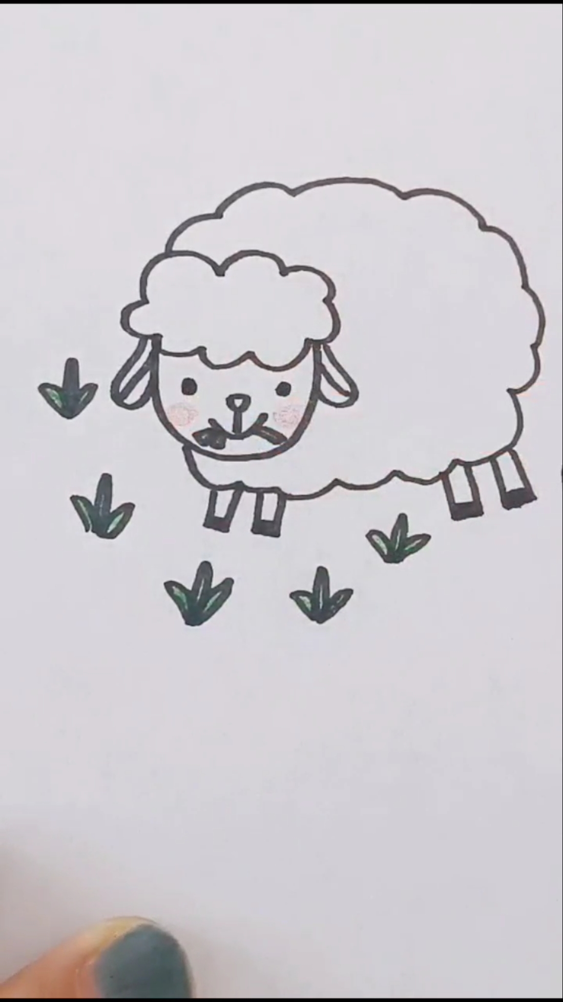 小羊吃草简笔画可爱图片