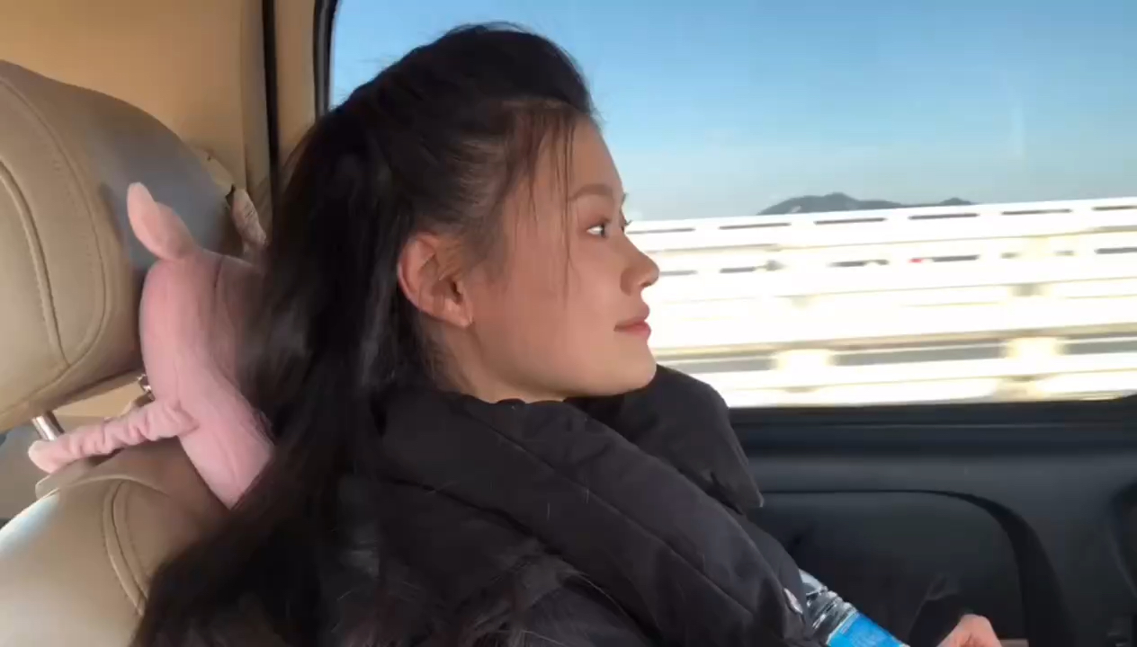 张芮嘉同学电影诡岛张芮嘉超话工作日常记录张芮嘉