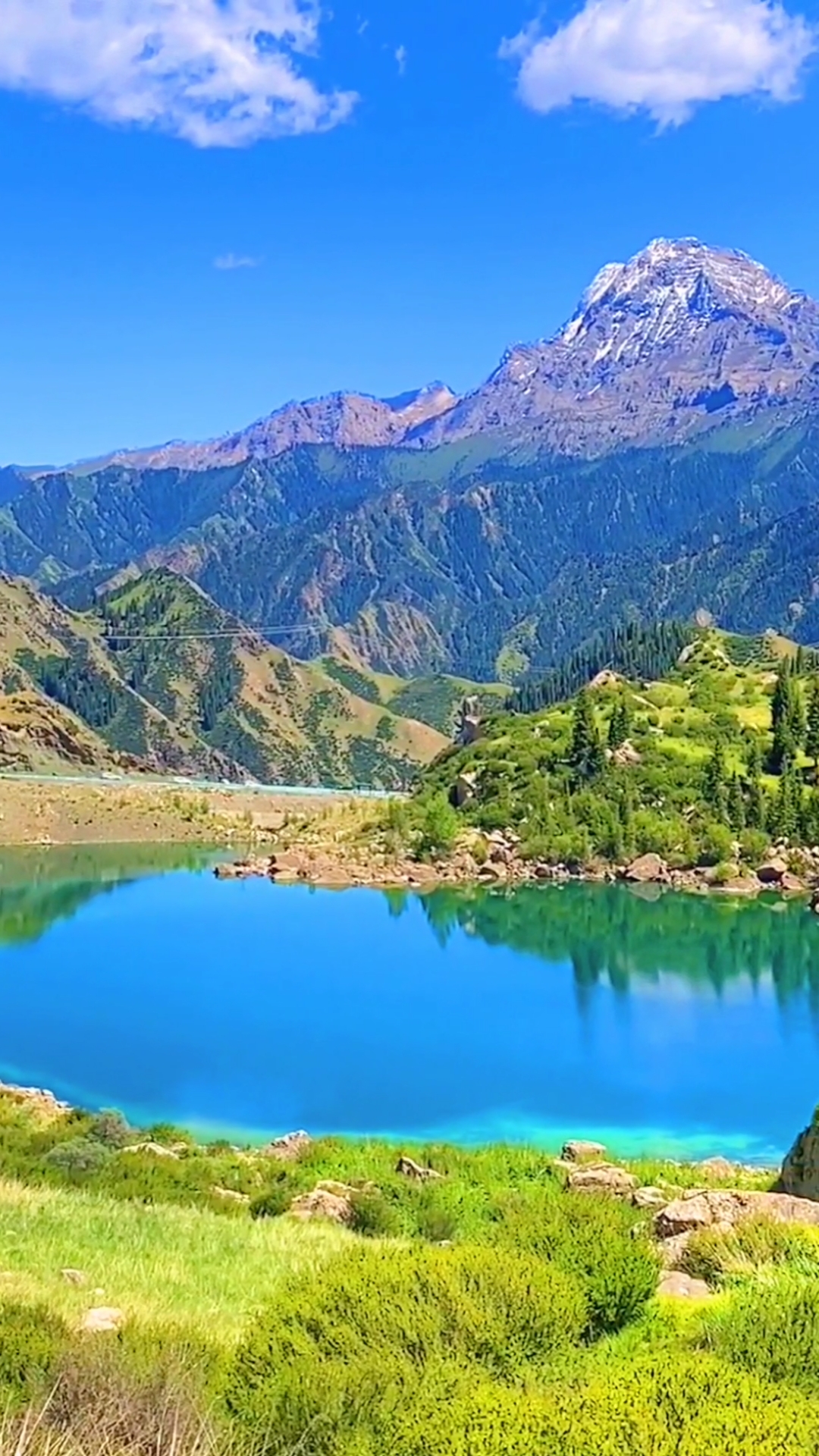 旅行湖水清澈見底山青水秀適合養老的好地方