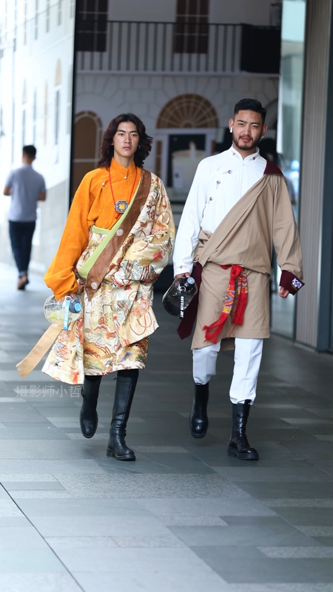 康巴汉子有多帅#康巴汉子就是帅,真男人阳刚之气!-度小视