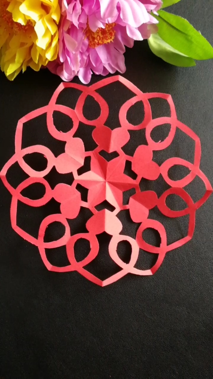 手工剪纸心连心,六角剪法.