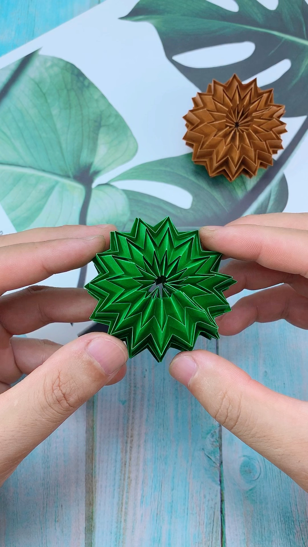 手工制作超好玩的魔法球快来折一个吧