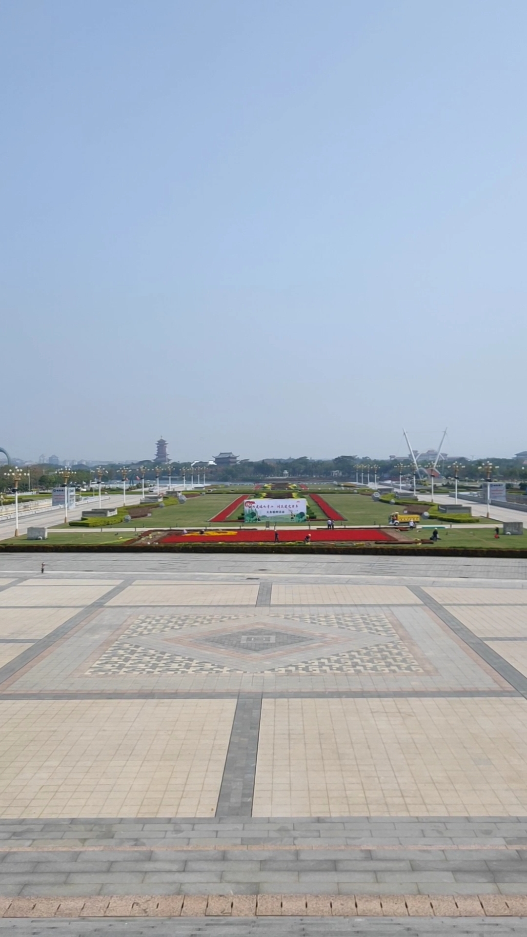 厦门新城市民广场,繁花似锦