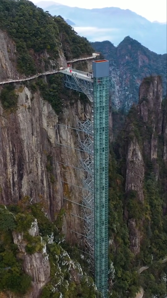 莽山观光电梯图片