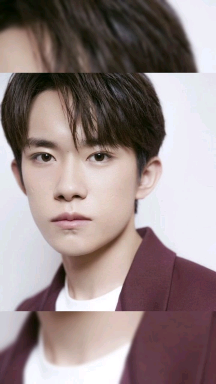 有种"神来之笔"叫男星的痣,千玺,蔡徐坤还好,看到张若昀:咋这会长!