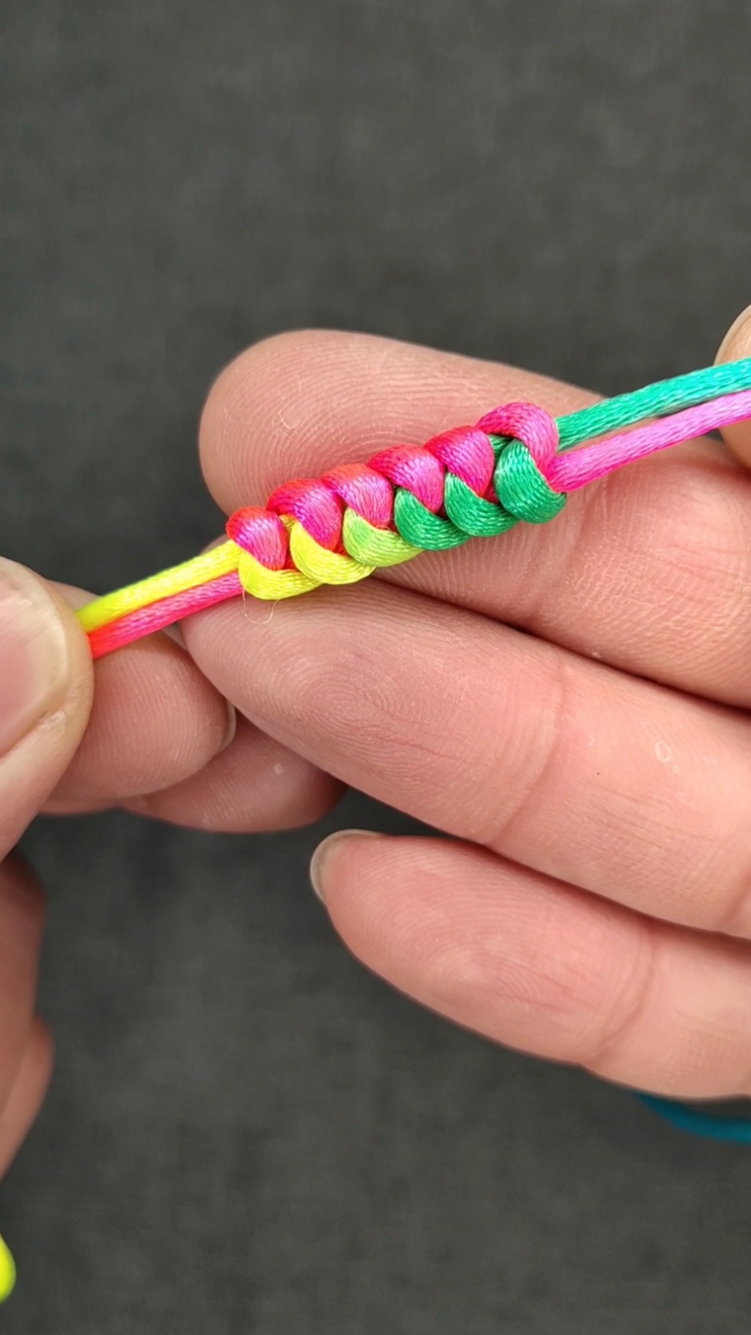 绳结技巧金刚结的编制方法