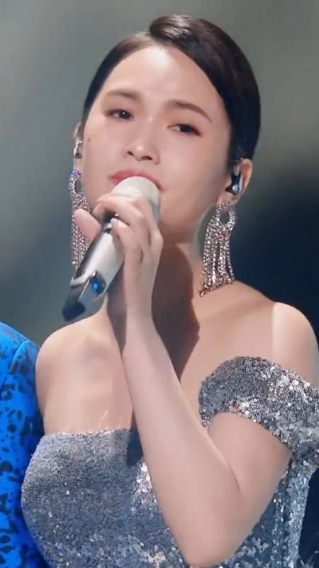 杨丞琳演唱《我》,看得出女神很不舍这个舞台