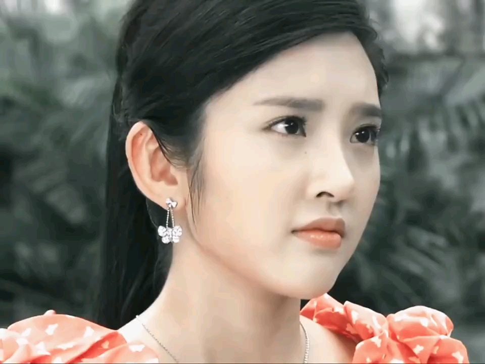 唐艺昕#"她是那个清纯温柔的叶灵呐"