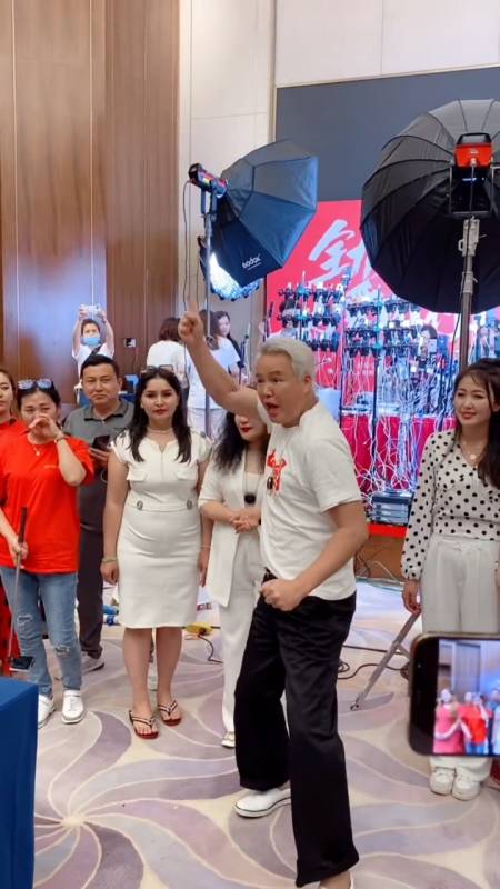 张庭林瑞阳夫妇#张庭夫妇第一时间为河南捐款500w,河南暴雨互助愿 