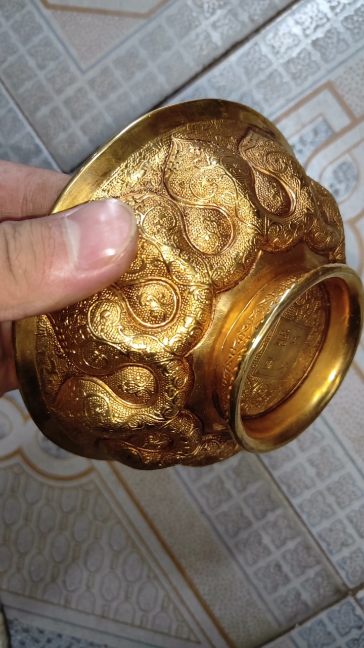 古代皇帝用的金碗