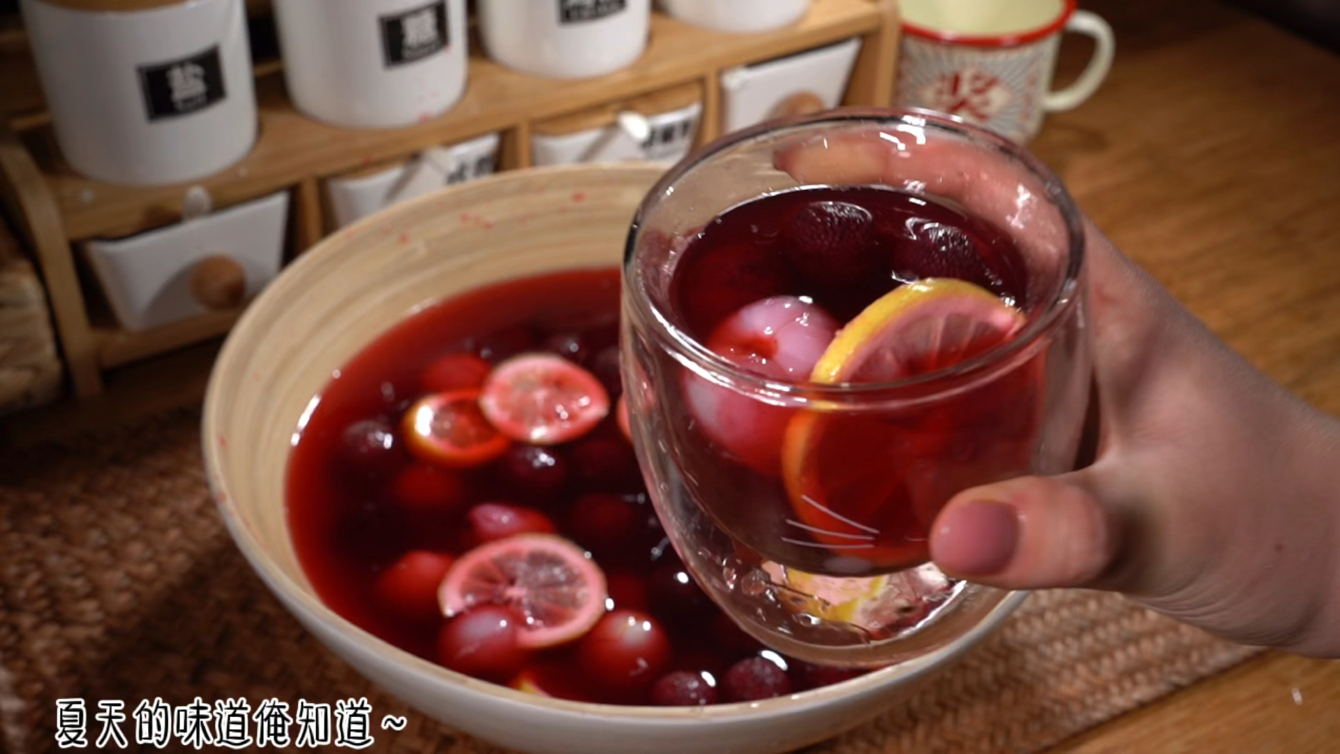 美食#季节限定杨梅饮,自己做了放心百分百