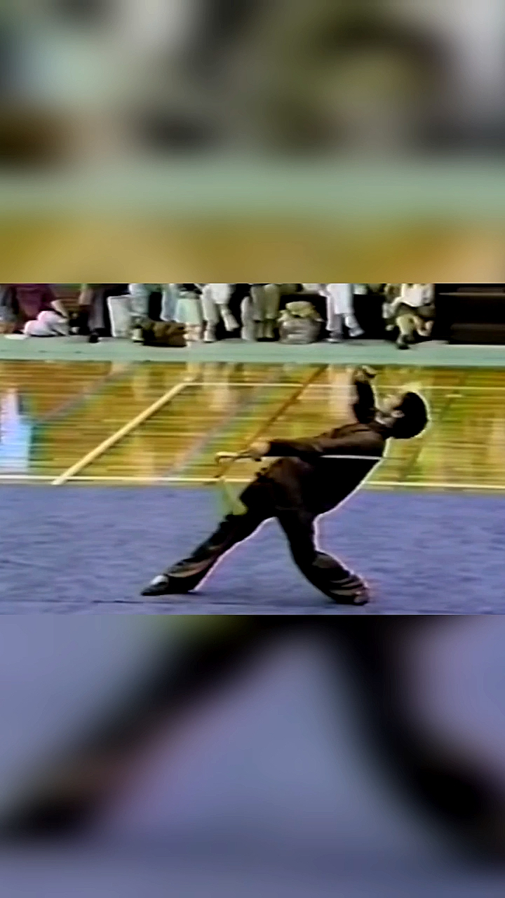 中华武术#武术名家徐向东老师早年表演的醉剑