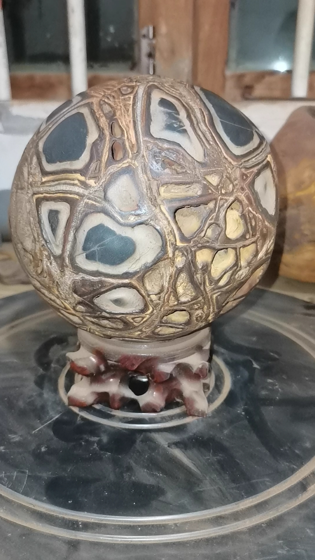 贵州古铜石圆球(石来运转)