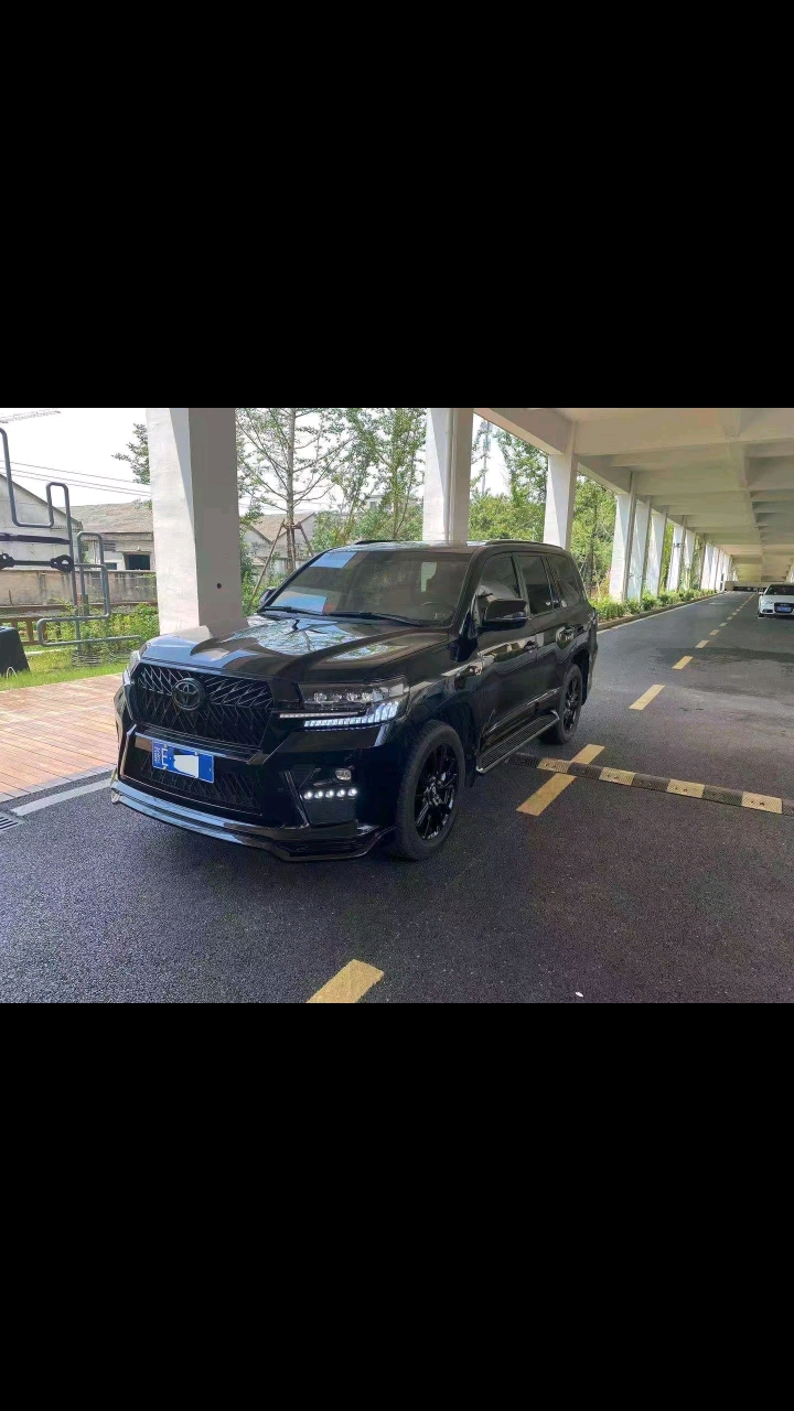 丰田酷路泽5700#酷路泽5700黑武士 天窗液晶仪表 20轮 双排气 黑武士