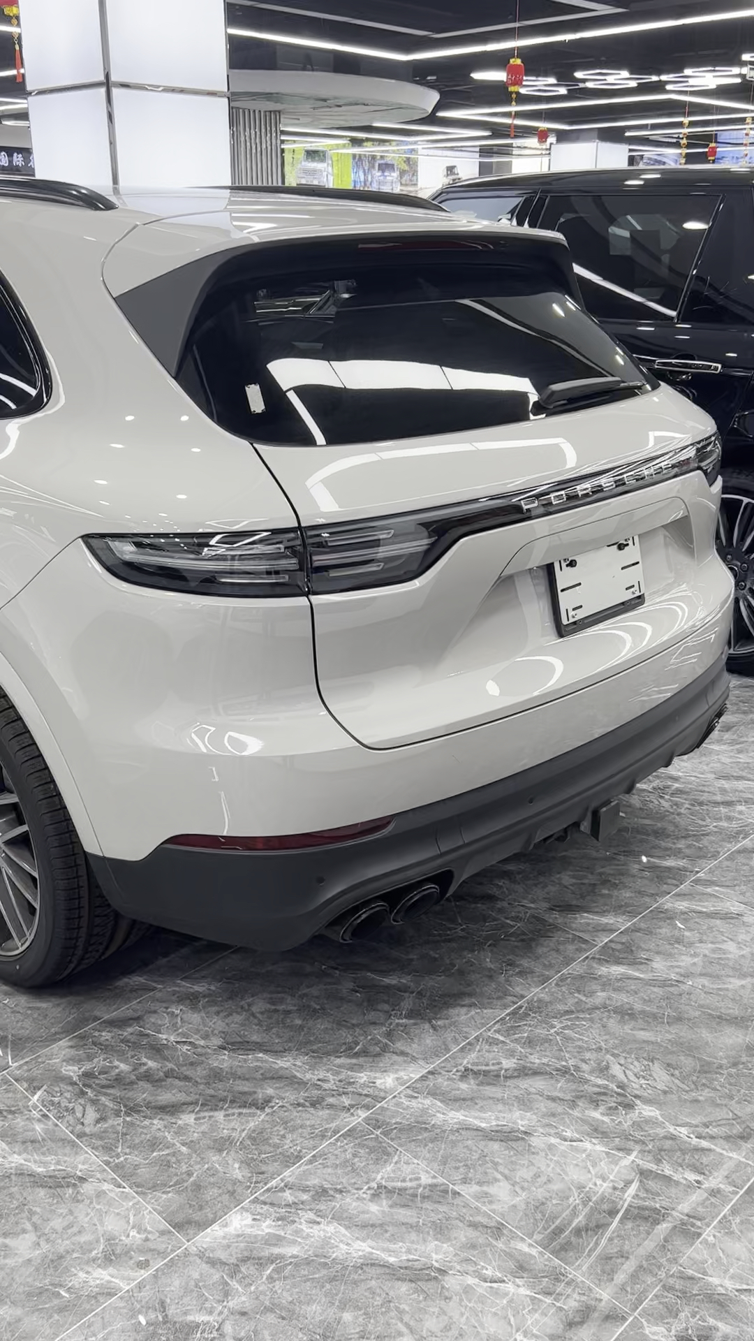 保时捷卡宴#粉笔灰色保时捷卡宴稀有颜色漂亮