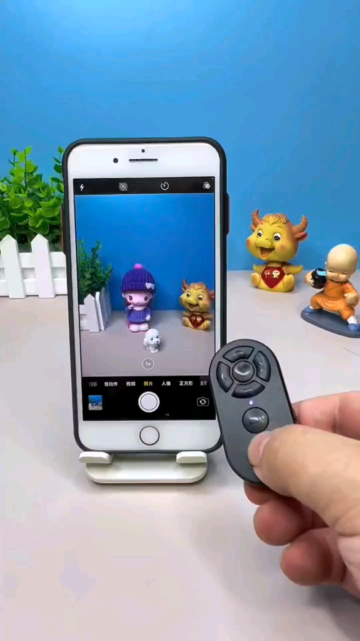 双11好物狂欢节#远距离的拍照拍视频刷视频都是可以的手机遥控器-度