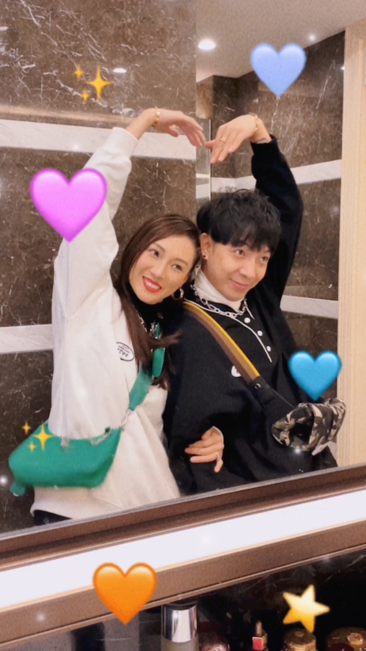 广东夫妇#每天一起醒来,穿一样的睡衣,用一样的牙刷,换帅气可爱的