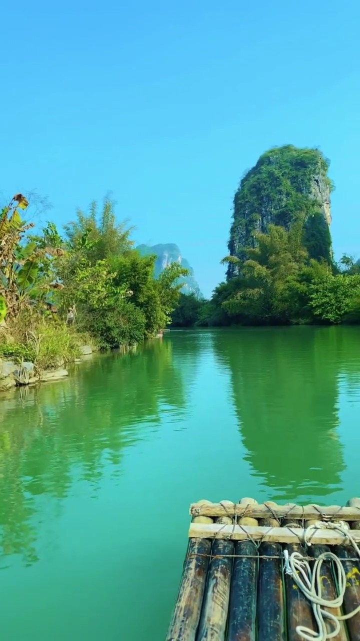 旅游进行时#桂林山水甲风景如画山清水秀好美啊!你喜欢吗?