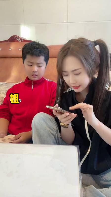 9.15万次播放.2022-01-021364叫我七七呀1.