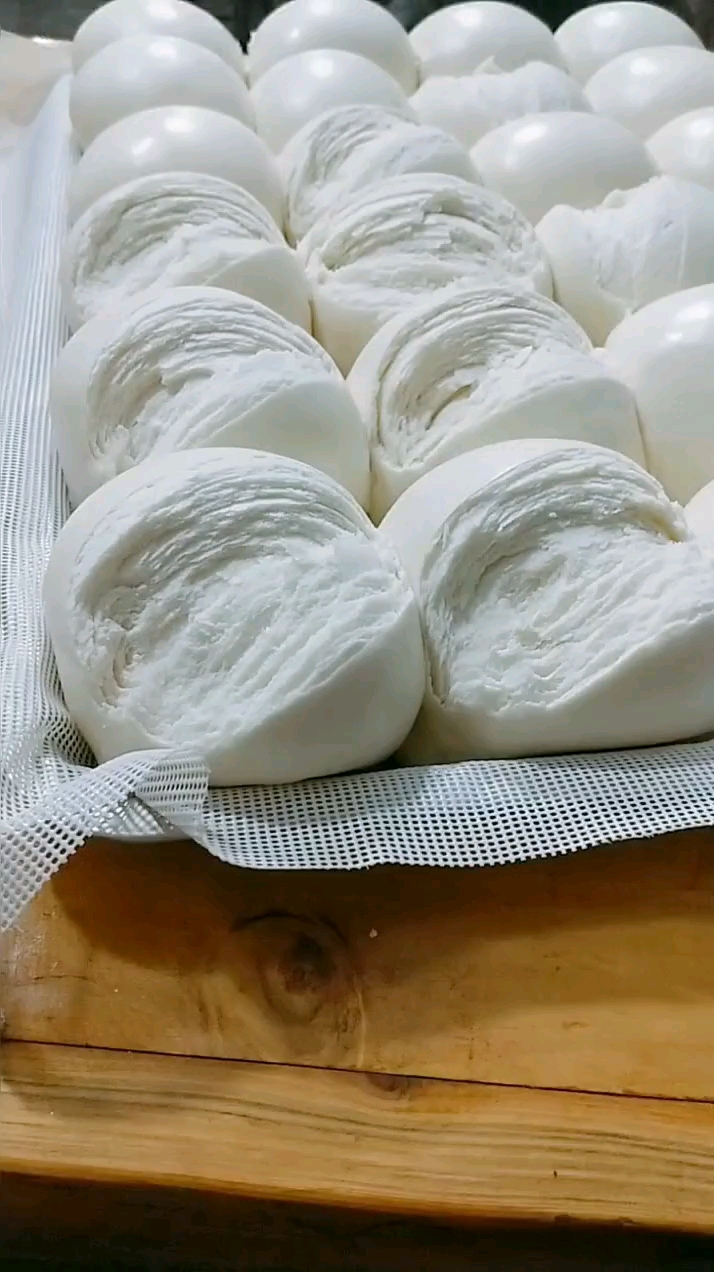 千层呛面大馒头看起来就好吃