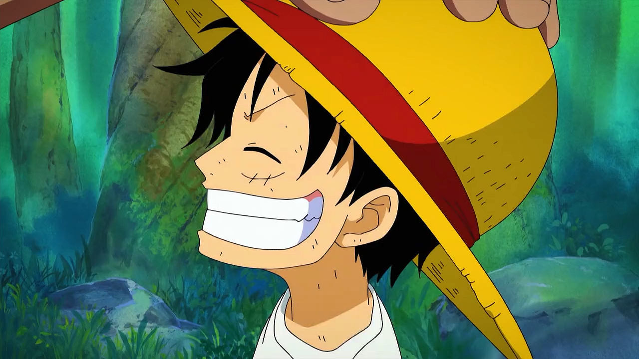 海贼王#小时候路飞被爷爷背在背上,这画面满屏温馨呀-全民小视频