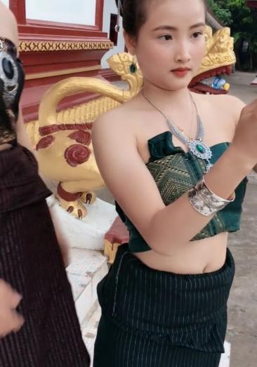 我要上热门#老挝人真开放