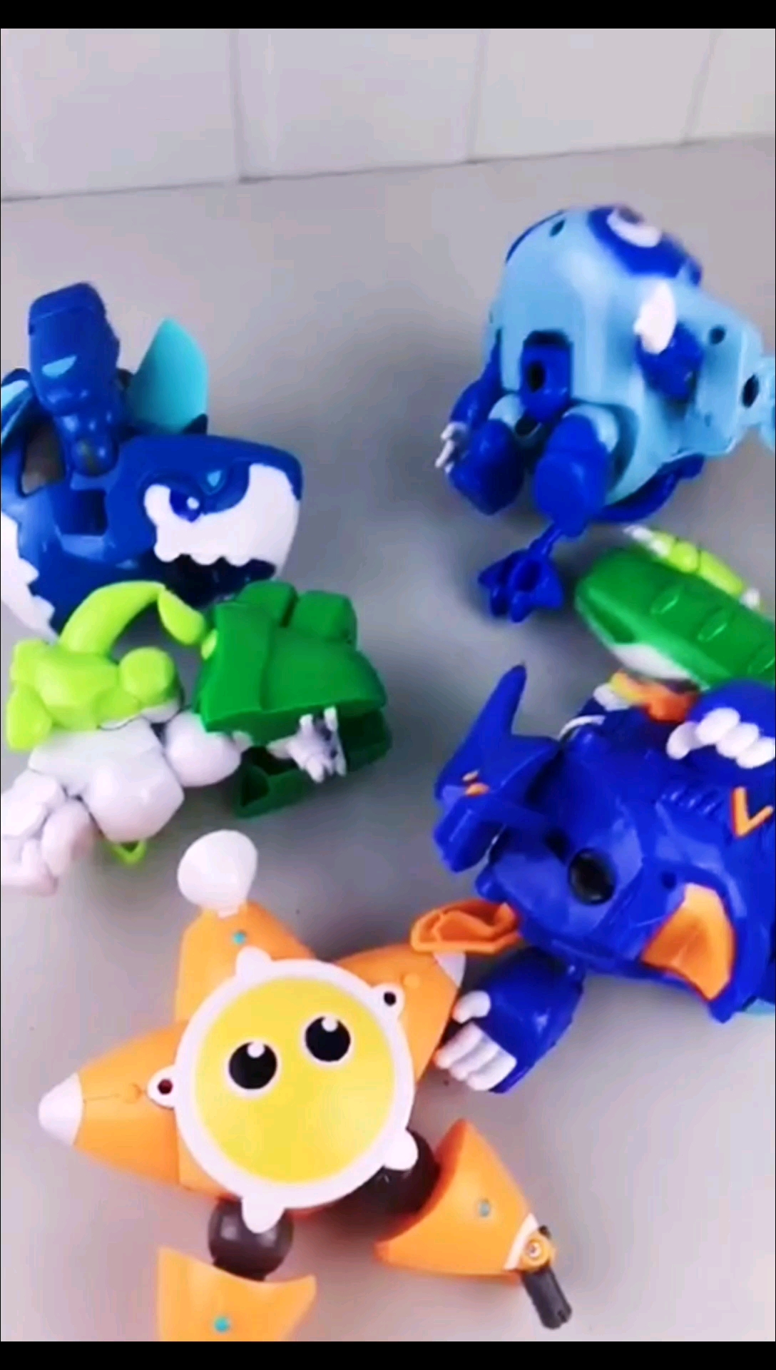 猪猪侠拼装变形玩具