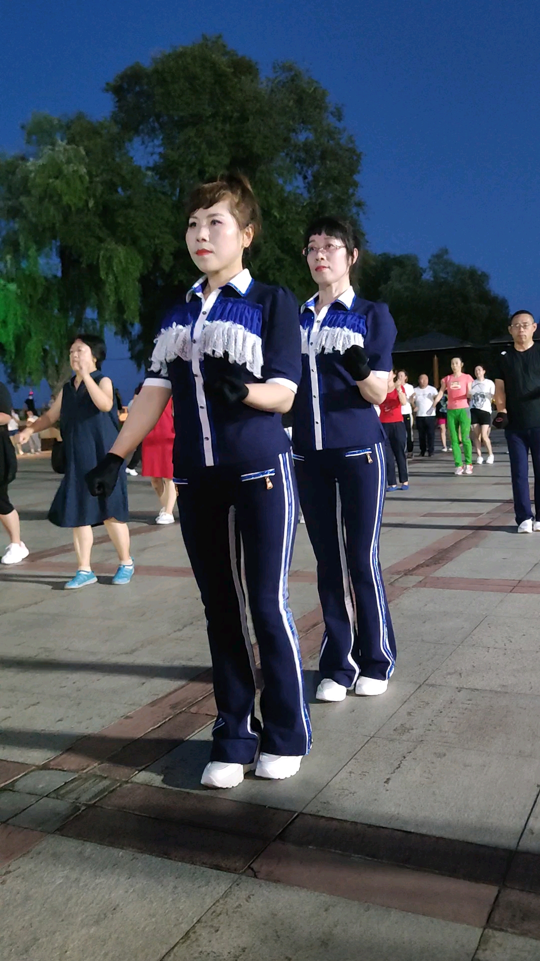 佳木斯快乐舞步健身操