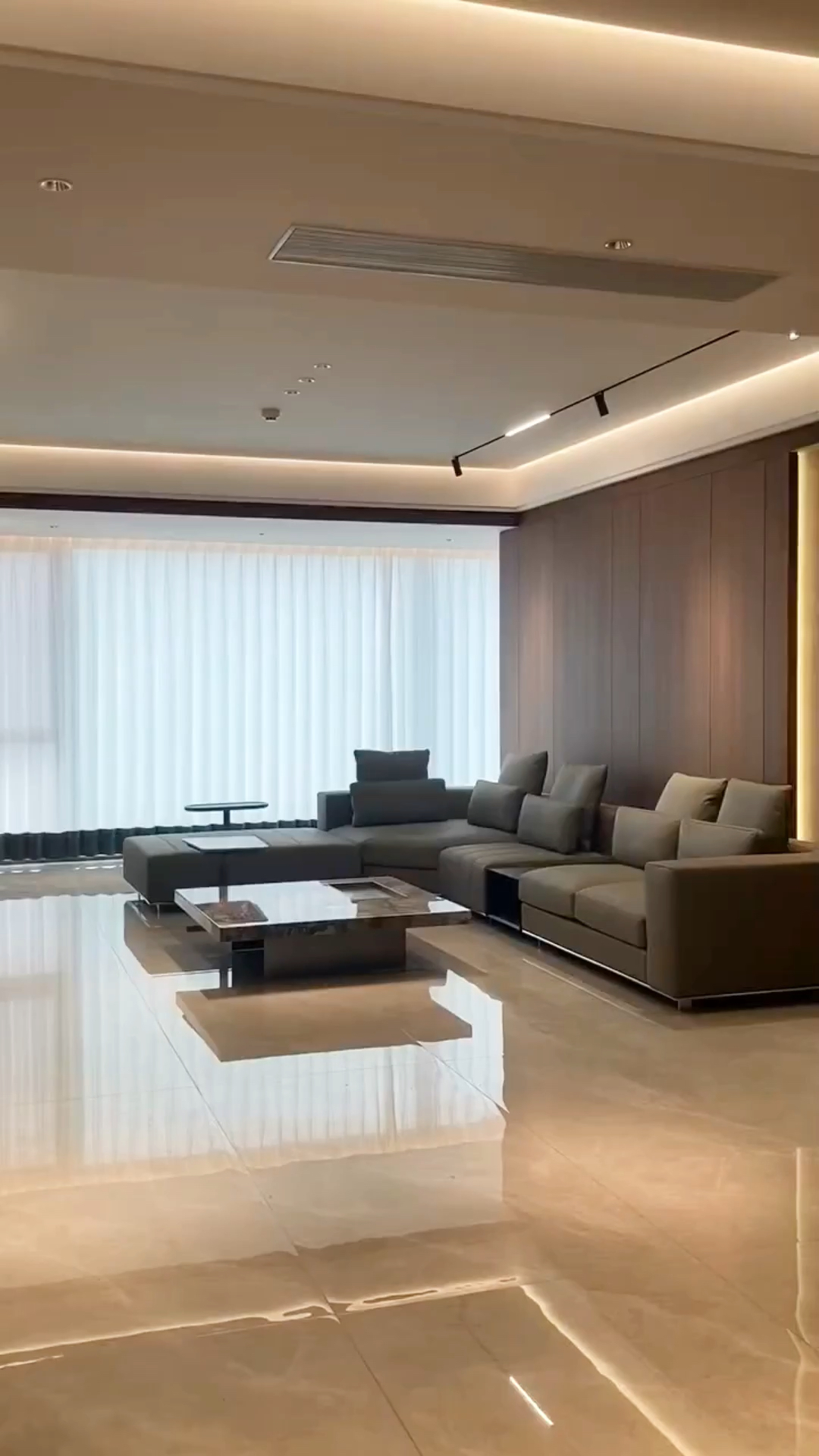 装修#意式极简风大平层客厅,高级优雅精致的空间