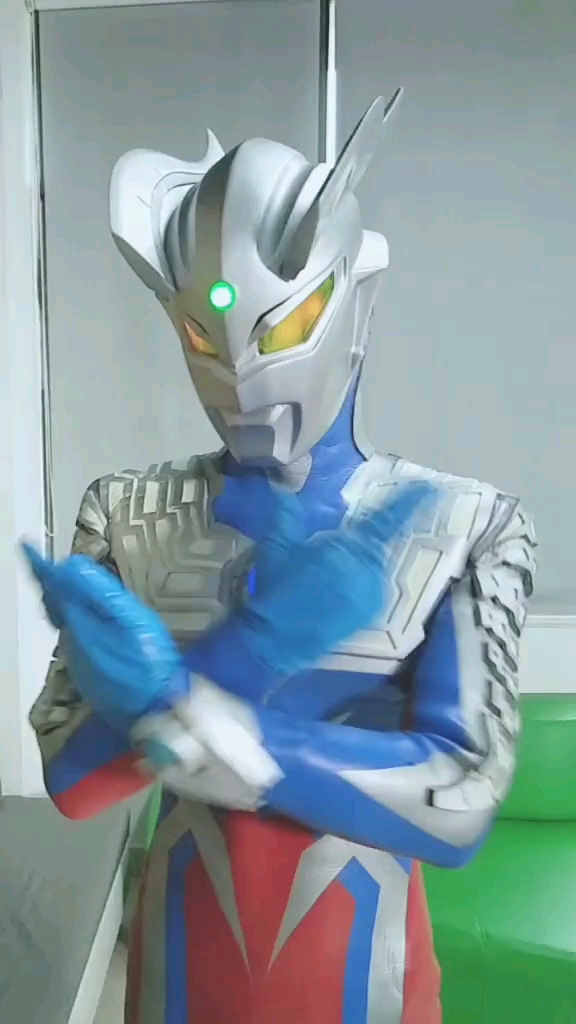 奥特曼赛罗手指舞这块我谁也不服