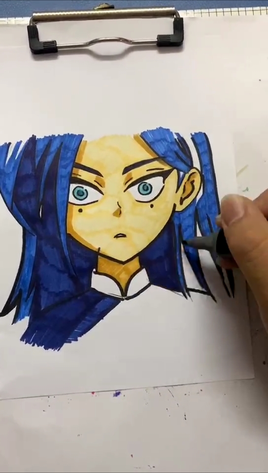 我要上热门#梅花十一睁大眼睛时的严肃一面