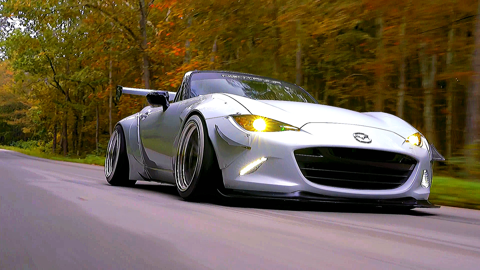 马自达mx5#说马自达塞车的先崩赢它吧!