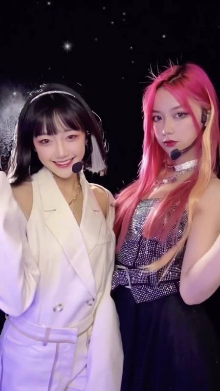 愿你们追寻梦想的路上不会孤单#出道变装-全民小视频