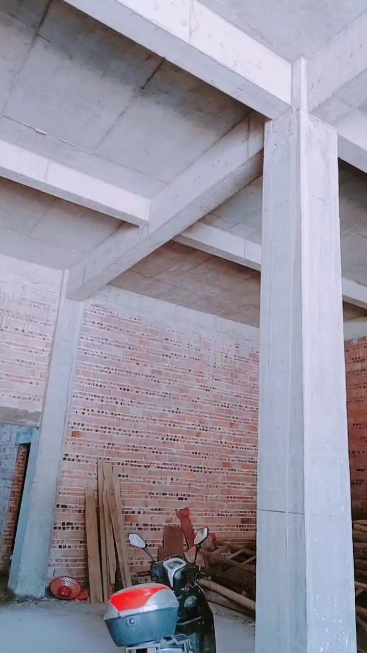 钢筋混凝土#农村自建房客厅有十字梁可以吗?懂行的指导下-度小视