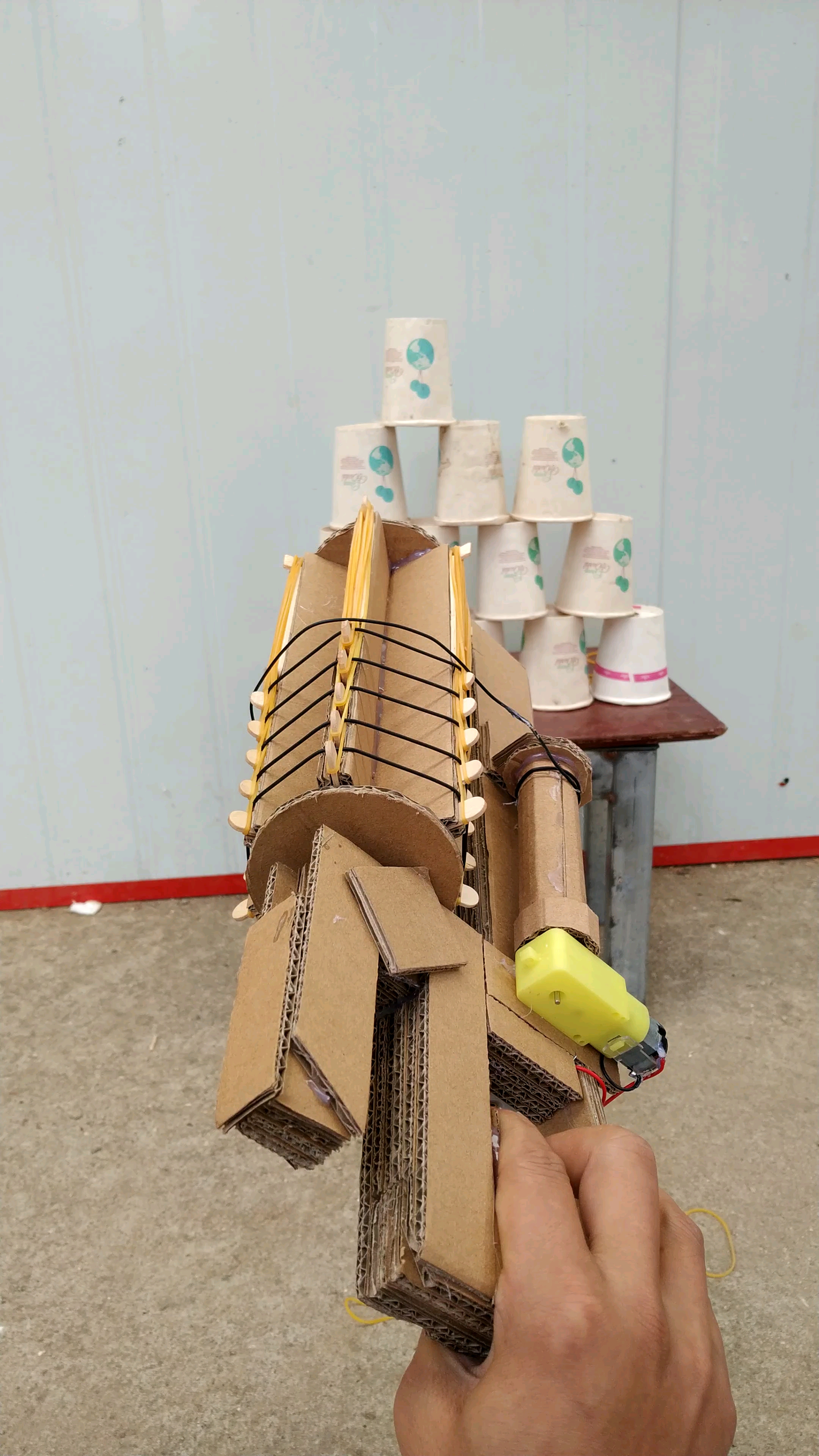 手工制作#自制迷你加特林